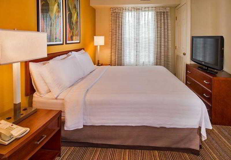 Sonesta Es Suites Raleigh ケーリー 部屋 写真